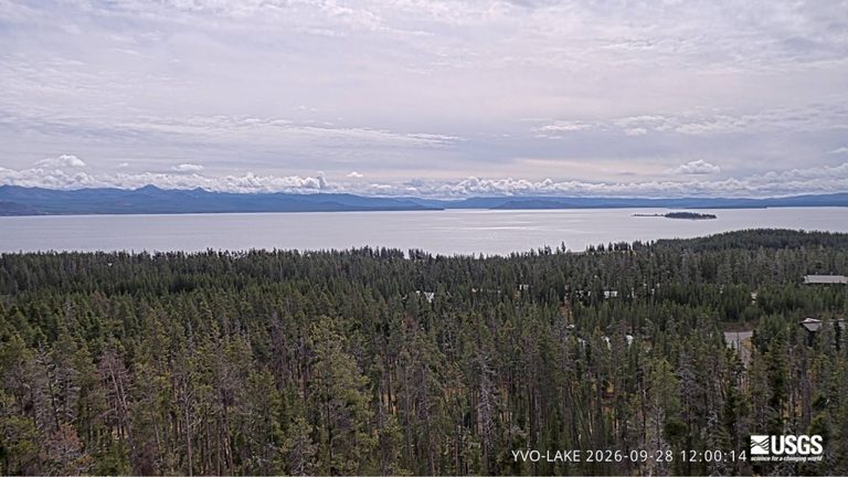 New Monitoring Station Installed Near Old Faithful To Track Yellowstone S Hydrot