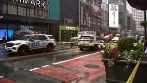 Nyc Police Locate Dump Truck After Fatal Midtown Bicycle Collision