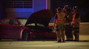 Okc Firefighters Contain Tesla Battery Fire On I 235 Early Thursday