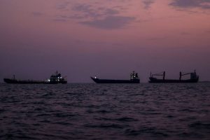 Omani Led Gulf Talks On Hormuz Strait Postponed Trump Administration Stresses Nu