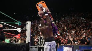 Omos Defeats Rey Mysterio At Triplemania 34 Earns Aaa Roster Spot