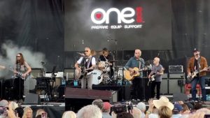 One805Live Concert Raises Funds For Montecito First Responders