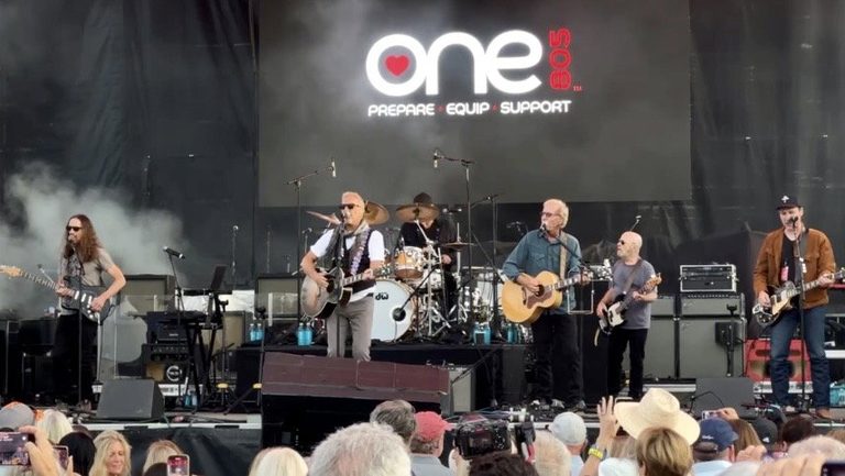 One805Live Concert Raises Funds For Montecito First Responders