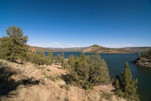 Oregon Health Officials Downgrade Prineville Reservoir Advisory To Precaution