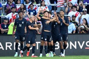 Orlando City S Justin Ellis Scores In Usmnt Debut As Usa Beats Peru 4 1