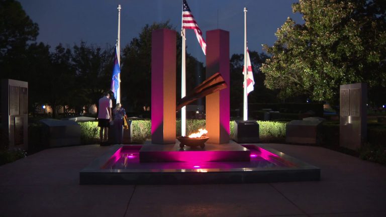 Palm Harbor Prepares For 25Th Anniversary Of 9 11 With Illuminated Memorial