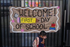 Parents Urged To Let Children Wrestle With Everyday Problems Amid Instant Answer