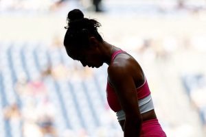 Pegula Rallies Past Fernandez To Reach Us Open Fourth Round
