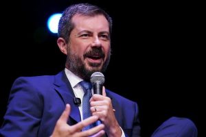 Pete Buttigieg Rallies Ohio Democrats At Cincinnati Afl Cio Labor Day Picnic
