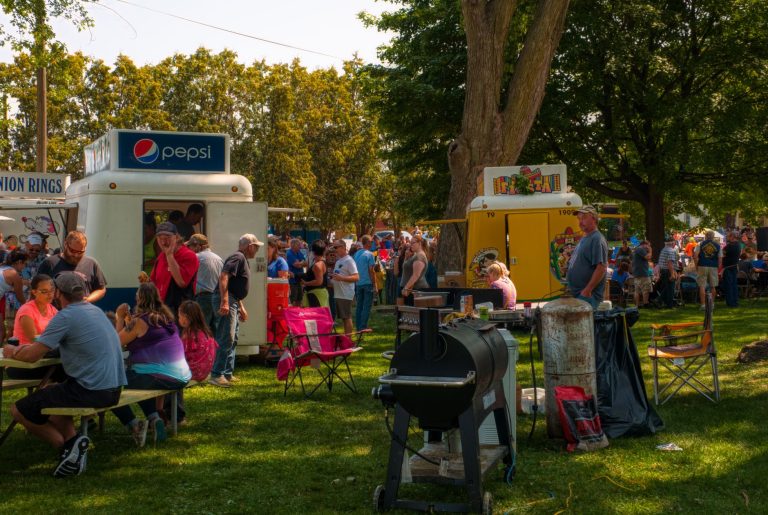 Meridian Food Truck Park at Ten Mile — Meridian