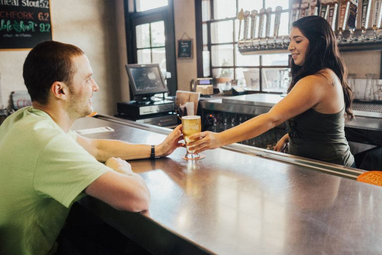 Pub Bricco — Akron