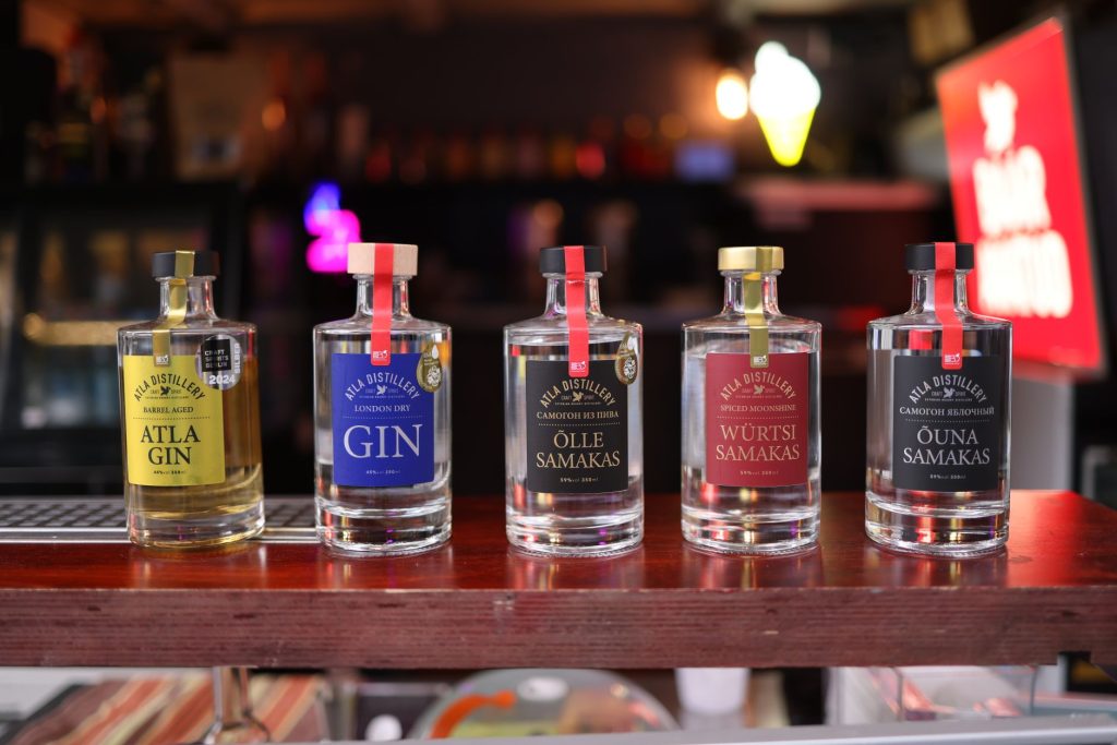 Atlas Bar & Restaurant — Fayetteville