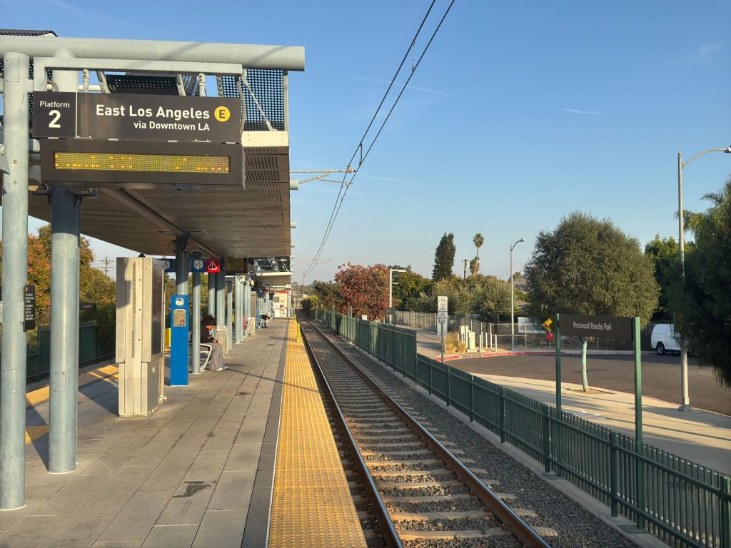 Galería Las Américas – East Los Angeles — East Los Angeles