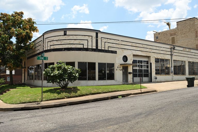The Foundry Kitchen & Bar — Tyler