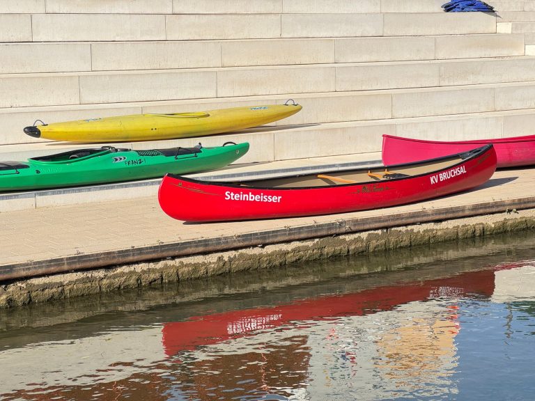 Creekmore Park Paddling & Kayak Access (Fort Smith River Access at Webber's Falls Tailwater — corrected: Fort Smith Kayak Club Public Launch at the Arkansas Riverfront) — Fort Smith