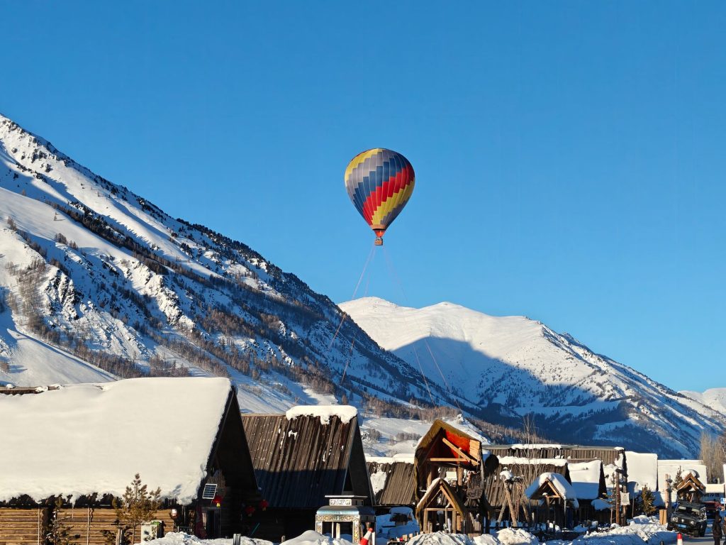 Barker-Ewing Scenic Float Trips — Jackson Hole