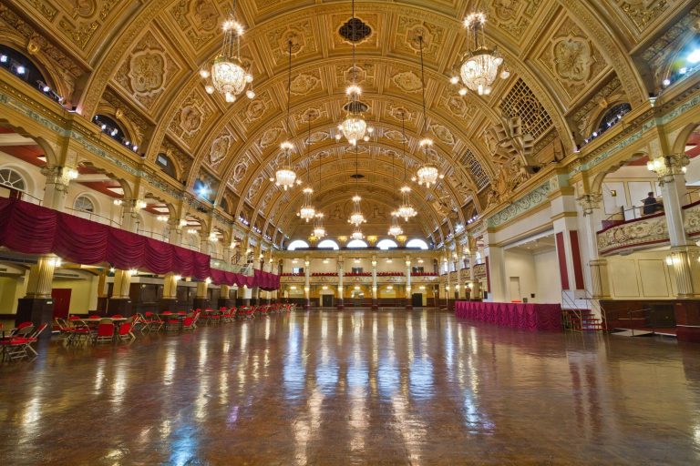 Pleasure Beach Ballroom (Polish Falcon Club's Grand Hall at the East Side) — Bridgeport