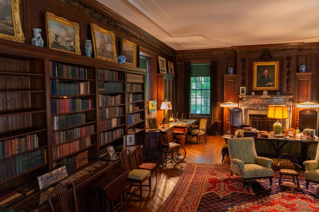 Isham-Terry House (Antiquarian & Landmarks Society) — Hartford