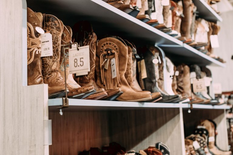 Cavender's Western World Arlington — Arlington