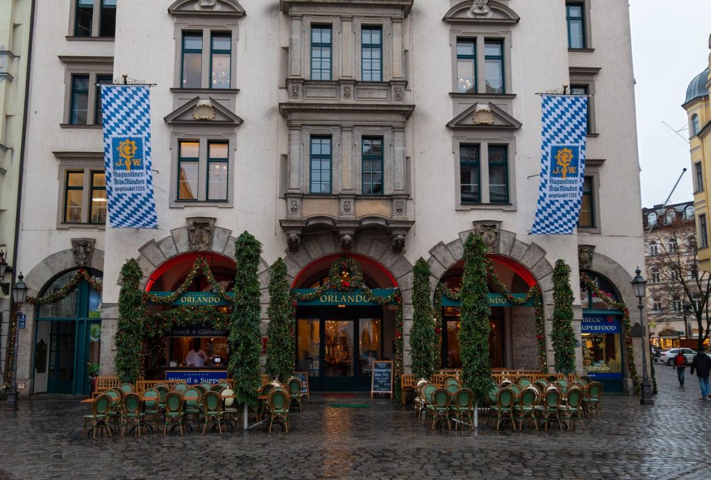 Löwenbrau Haus — Rockford