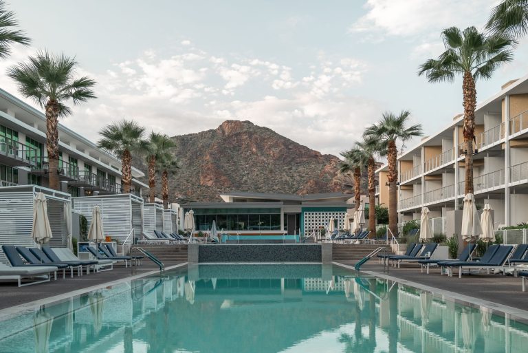 Stacy's at Melrose — Scottsdale