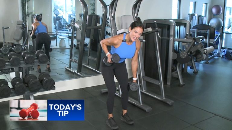 Philadelphia Fitness Tip Shoshana Demonstrates A Bent Over Row With An Isometric