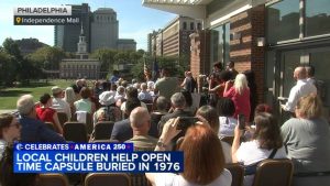 Philadelphia Officials And Students Open 1976 Bicentennial Time Capsule On Indep