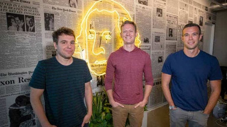 Pod Save America Hosts Stumble Over Jd Vance S Blood Libel Comment Drawing Criti