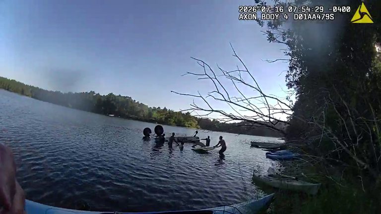 Police Officer Dives Into Curlew Pond To Rescue Crashed Plane Pilot In Plymouth