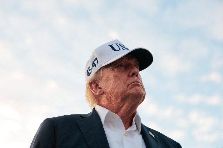 President Trump Dismisses Unverified China Iran Spy Report Ahead Of Xi Meeting