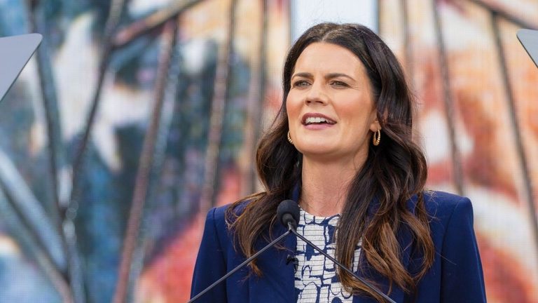 President Trump Nominates Billy Graham S Granddaughter As Ambassador For Religio