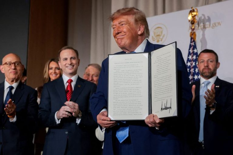 President Trump Signs Ai Pledge With Top Tech Leaders Eyes Oversight Committee