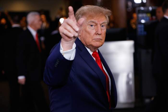 President Trump To Attend Texas Tennessee Sec Showdown In Knoxville