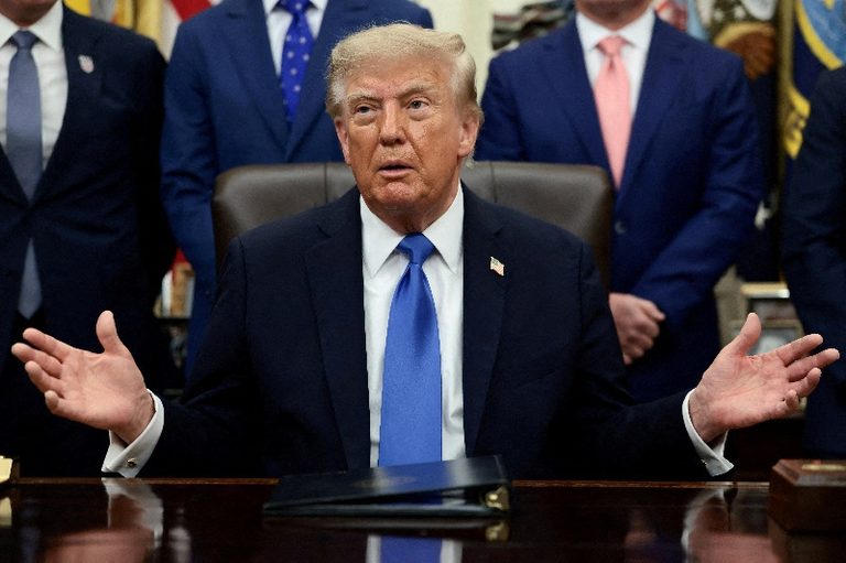 President Trump Urges Fed Rate Cut And Warns Against Ai Restrictions