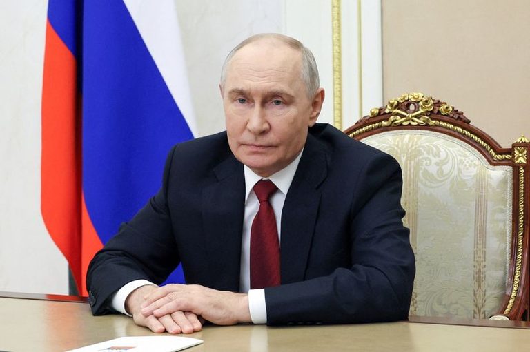 Putin Projects 2027 Russian Budget Deficit At Roughly 2 Of Gdp