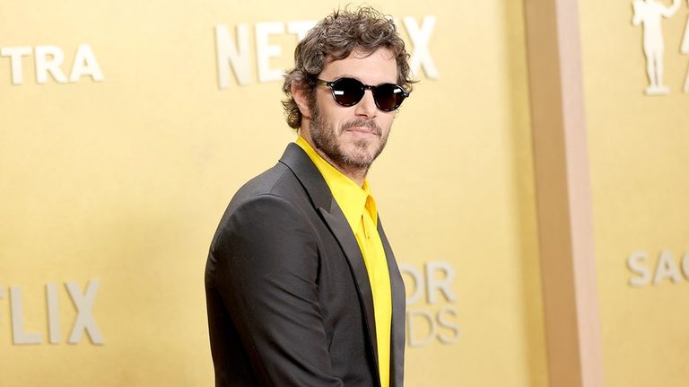 Rabbi Criticizes Netflix Star Adam Brody For Calling Gaza Conflict A Genocide