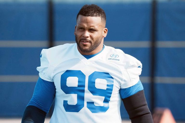 Rams Aaron Donald Returns For Historic Nfl Game In Melbourne