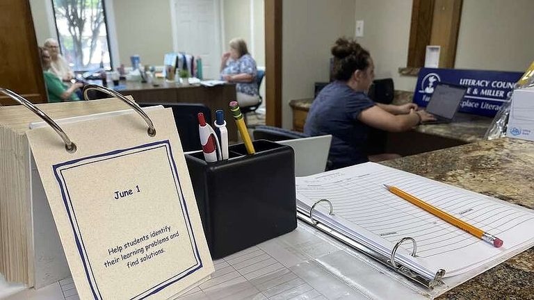 Randy Sams Shelter Teams With Literacy Council To Boost Job Skills In Texarkana