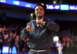 Rapper T I Dines At Jeff Ruby S Steakhouse During Cincinnati Music Festival