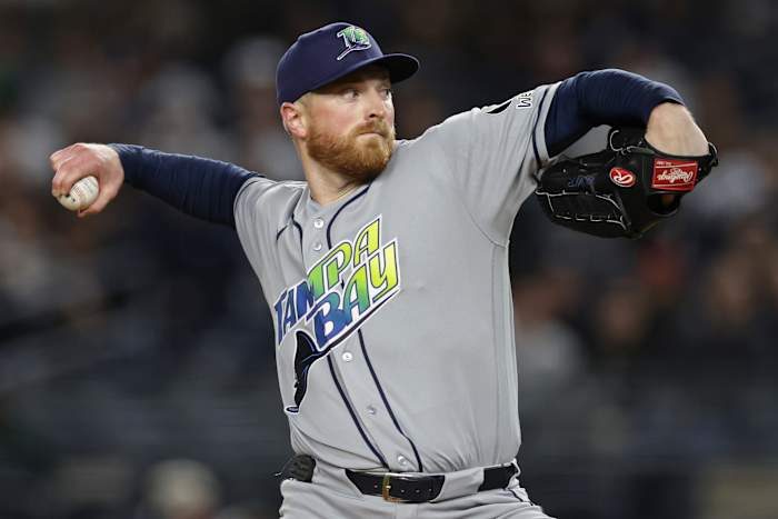 Rays Clinch Al East With 6 1 Win As Rasmussen Carries Near No Hit Effort