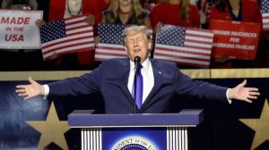 Republicans Rally In Dallas Banking On Trump S Tax Cuts To Defy Midterm Trend