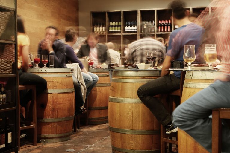 El Carajo International Tapas & Wine — Miami