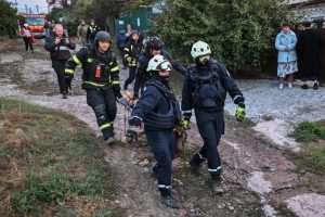 Russian Strikes Kill Three In Sumy And Kharkiv Damage Kyiv Districts