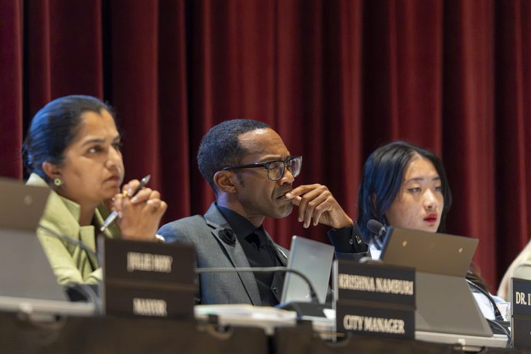 Salem City Council Moves Toward Policy Limiting Ndas With Data Center Developers