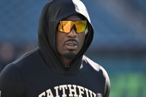 San Francisco 49Ers Place Defensive Tackle Sam Okuayinonu On Injured Reserve