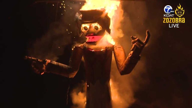 Santa Fe S Zozobra Burning Celebrates A Century Of Gloom Release Tradition