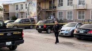 Sapd Searches For Two Suspects After 16 Year Old Shot On West Side