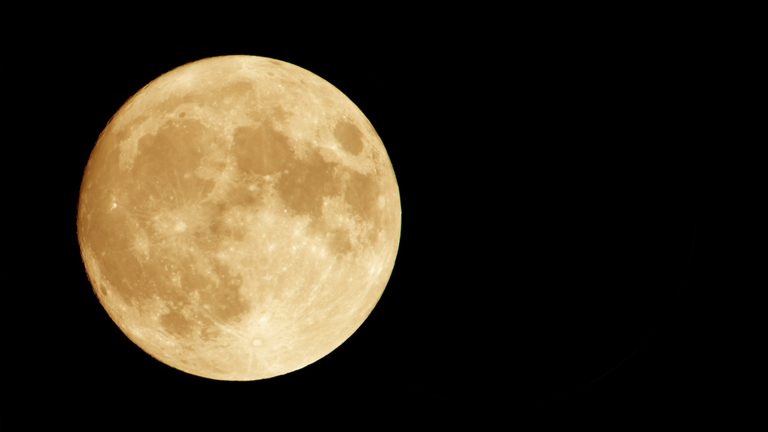 Scientists Warn Lunar Water Shortage Limits Size Of Future Moon Settlements