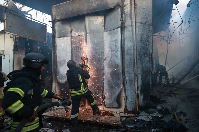 Seven Killed As Russia Ukraine Aerial Strikes Intensify Across Multiple Regions