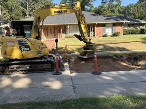 Shreveport Crews Repair Hazardous Dip On Missouri Avenue And Fix Pothole On Mill
